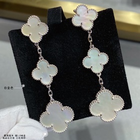 V Gold-plated 5240390 VCA Four-leaf Clover High-end White Pearl T