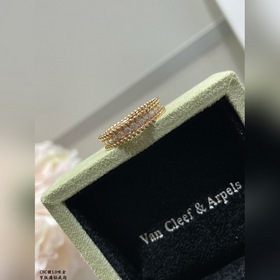 V Gold-plated 5140160, размер 5678. VCA узкое кольцо с полным пок