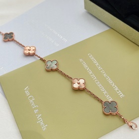 Браслет с четырехлистным клевером VCA Van Cleef & Arpels, кач