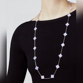Van Cleef &amp; Arpels Классический четырехлистный клевер с 20 цв