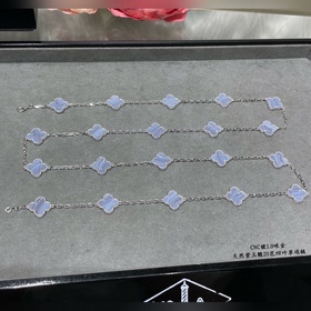Van Cleef & Arpels Классический четырехлистный клевер с 20 цв