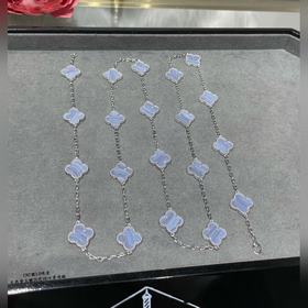 Van Cleef & Arpels Классический четырехлистный клевер с 20 цв