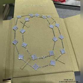 Van Cleef & Arpels Классический четырехлистный клевер с 20 цв