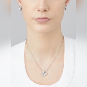 -Изображение витрины -Van Cleef & Arpels, ожерелье с бабочкой