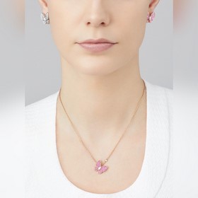 -Изображение витрины -Van Cleef & Arpels, ожерелье с бабочкой