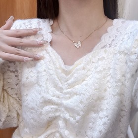 -Изображение на теле -Van Cleef & Arpels Ожерелье с бабочкой,