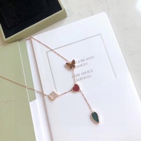 Van Cleef & Arpels VCA Неправильный узор с кисточками. Высоко