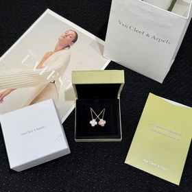 Популярный новый цвет. Серия VCA от Van Cleef & Arpels. Натур