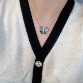 VCA Van Cleef & Arpels Белый жемчуг Большой бабочка Ожерелье 