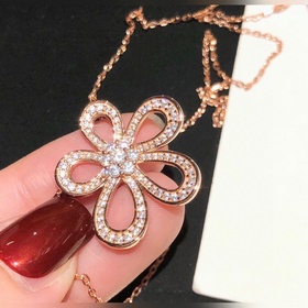 Ожерелье Van Cleef & Arpels VCA. Классический цветок, большой