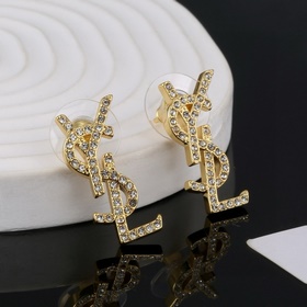 Серьги Saint Laurent YSL — классическая роскошь, модный и универс