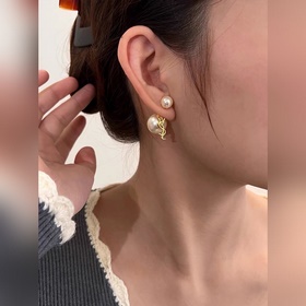 YSL Saint Laurent Бусины с буквамиз латуни в оригинальной упаковк