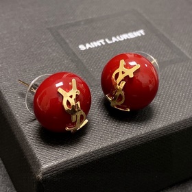 YSL Saint Laurent Новогодние серьги-гвоздики красного цвета. Элег
