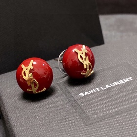 YSL Saint Laurent Новогодние серьги-гвоздики красного цвета. Элег