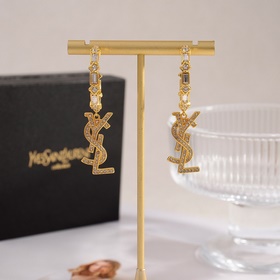 YSL Saint Laurent буквальные серьгиз оригинального латунного мате