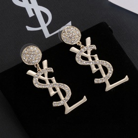 Серьги Saint Laurent YSL — классическая роскошь, модный и универс