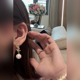 Серьги Saint Laurent YSL — классическая роскошь, модный и универс