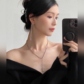 YSL Saint Laurent серьги-гвоздикиз оригинального латунного матери