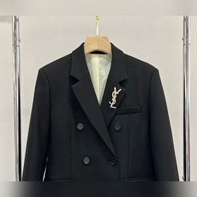 YSL Saint Laurent серьги-гвоздики с буквами бриллиантами, неровны