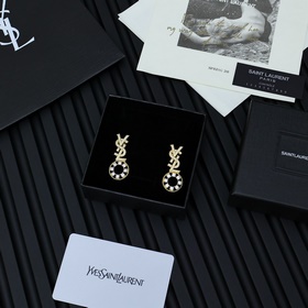 YSL Saint Laurent серьги с бриллиантами. Yves Saint Laurent был о