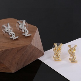 YSL Saint Laurent серьги-гвоздикиз оригинального латунного матери