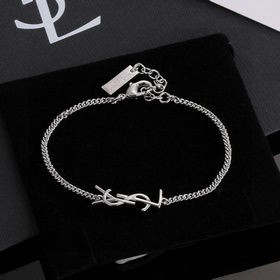YSL, полное название Yves Saint Laurent, в переводе на русский яз