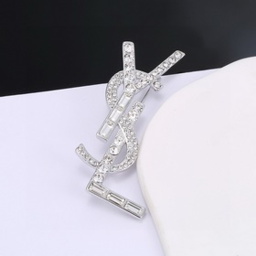 Брошь Saint Laurent YSL. Классическая роскошь. Модная и универсал