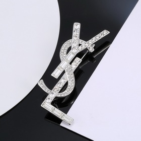 Брошь Saint Laurent YSL. Классическая роскошь. Модная и универсал