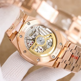 Audemars Piguet Royal Oak 15510V2 — впечатляющий дебют： удаление 