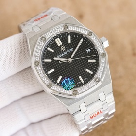 Audemars Piguet Royal Oak 15510V2 — впечатляющий дебют： удаление