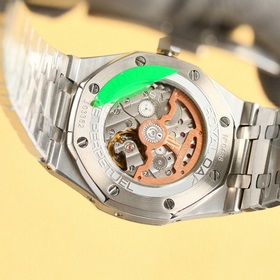 AP Royal Oak Frosted Gold Edition, 41 мм, серия «Король стальных 