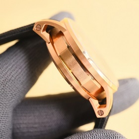 APF Audemars Piguet — AP, CODE 11.59 Серия хронографов с автомати