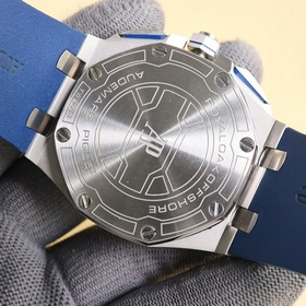Новейшая модель Audemars Piguet с керамическим ободком. Audemars 