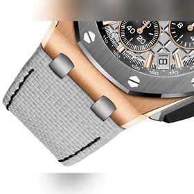 Новейшая модель Audemars Piguet с керамическим безелем. Audemars 