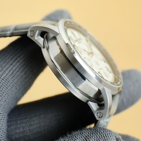 APF Audemars Piguet - AP, CODE 11.59 Серия хронографов с автомати