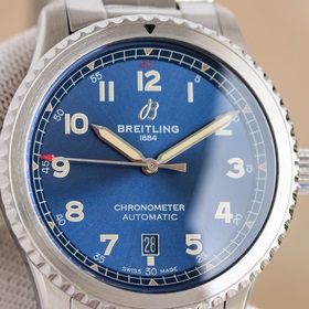 Legendary Aviation Series от Breitling — классическая модель с ла