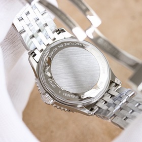 TW искренне представляет, Breitling Aviation Chronograph 1 серия 