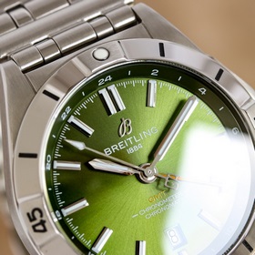 BREITLING, механическая серия A32398101M1A1 (Chronomat Automatic 