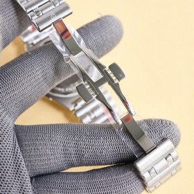 BREITLING, механическая серия хронографов A32398101M1A1 (Chronoma