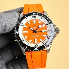 GR тщательно отобрал часы Superocean 42 мм от Breitling. 1： Часы 