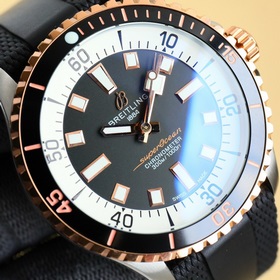 GR тщательно отобрал часы Superocean 42 мм от Breitling. 1： Часы 