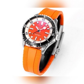 GR тщательно отобрал часы Superocean 42 мм от Breitling. 1： Часы 