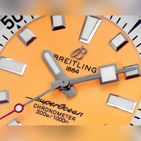 GR тщательно отобрал часы Superocean 42 мм от Breitling. 1： Часы 