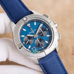 Новая серия Breitling Avenger SB01474A1C1X1 уже в продаже. Диамет