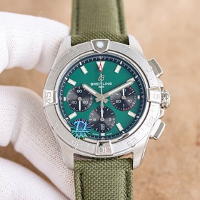 Новая серия Breitling Avenger SB01474A1C1X1 уже в продаже! Диамет