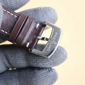 Legendary Aviation Series от Breitling — классическая модель с ла