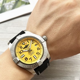 Серия Breitling Superocean! Выпуклый ободок соответствует оригина