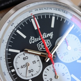 Новый хронограф Navitimer от Breitling представляет собой обновле