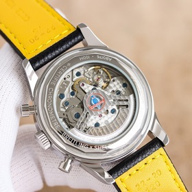 Новый хронограф Navitimer от Breitling представляет собой обновле