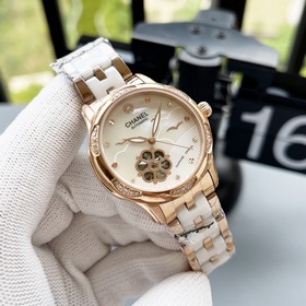 Женские механические часы Chanel Seiko представлены в соответстви